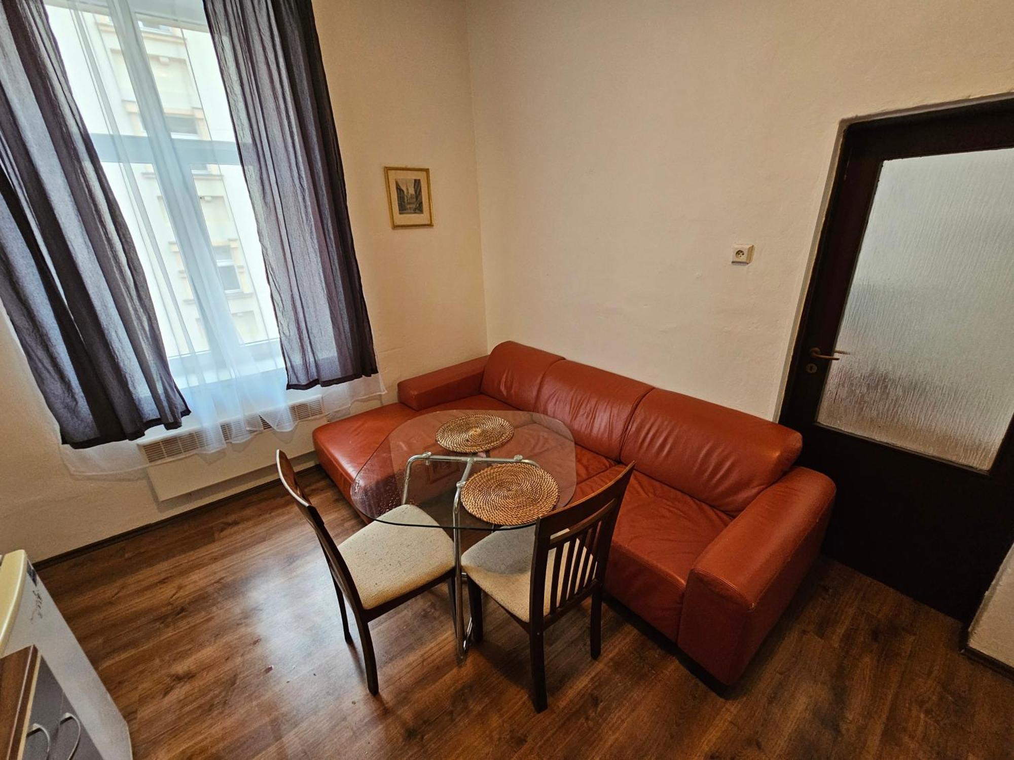 Apartments Zizkov 2C Praga Exterior foto